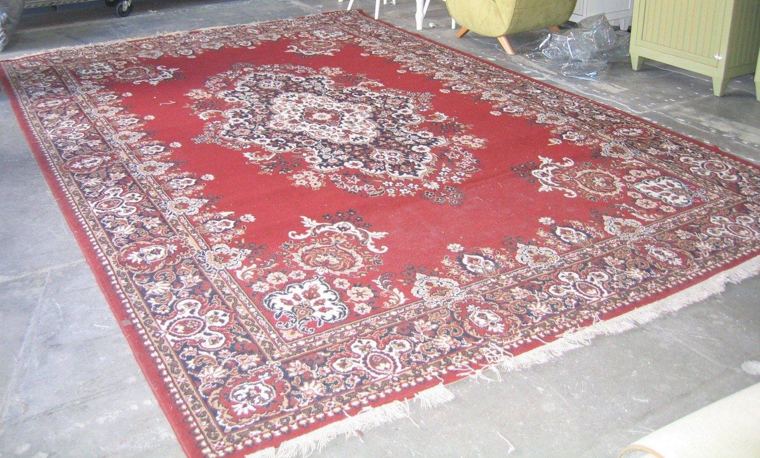 Persian Rug Red White Blue Fl, Red And Blue Oriental Rug